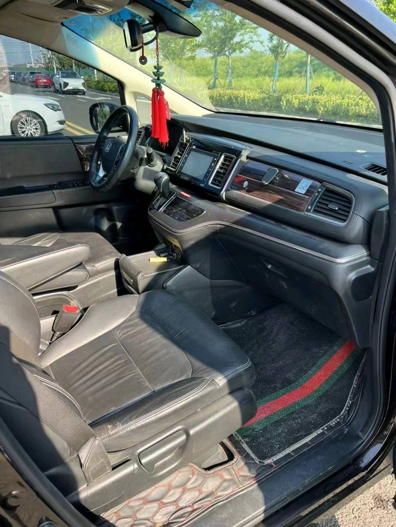 徐州18年本田艾力绅5