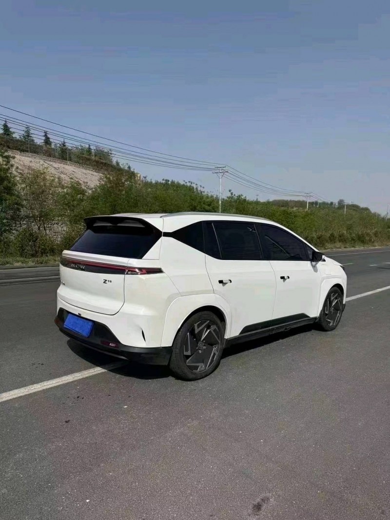 邯鄲23年合創汽車Z033