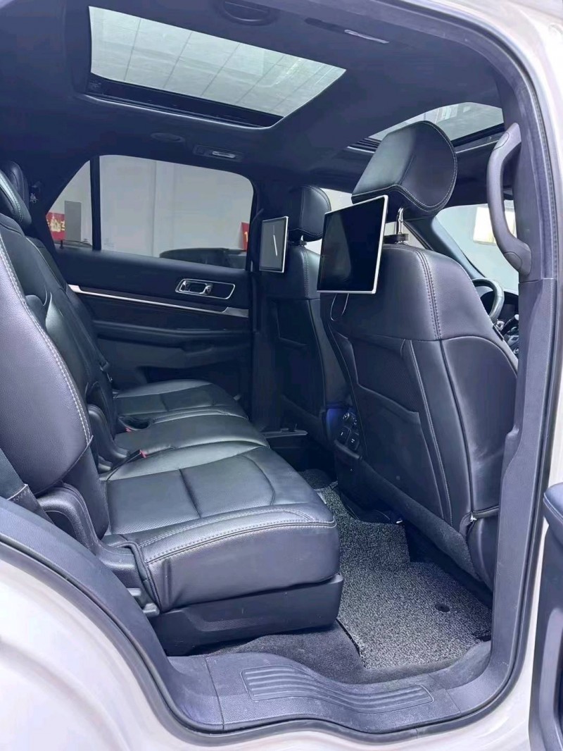 廊坊18年福特探险者7