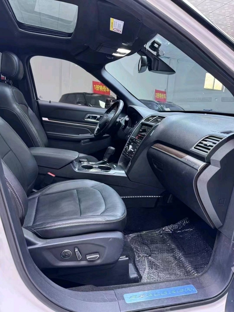 廊坊18年福特探险者8