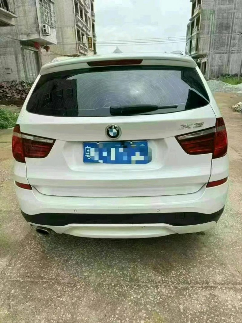 賀州17年寶馬X34