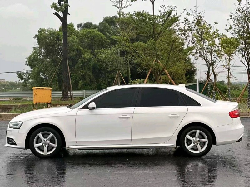广州14年奥迪A4L3