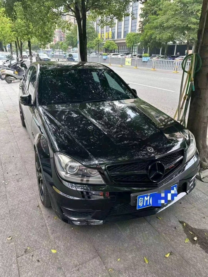 广州14年奔驰AMG3