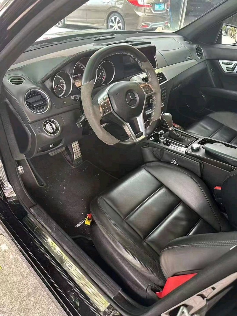 广州14年奔驰AMG6