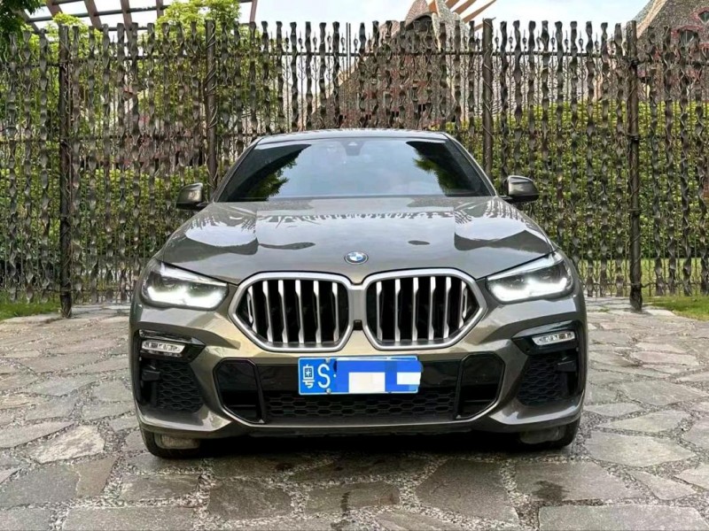 广州21年宝马X61