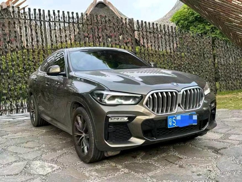 广州21年宝马X62