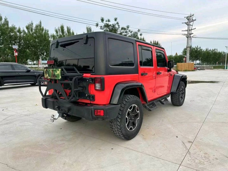 徐州14年Jeep牧马人8