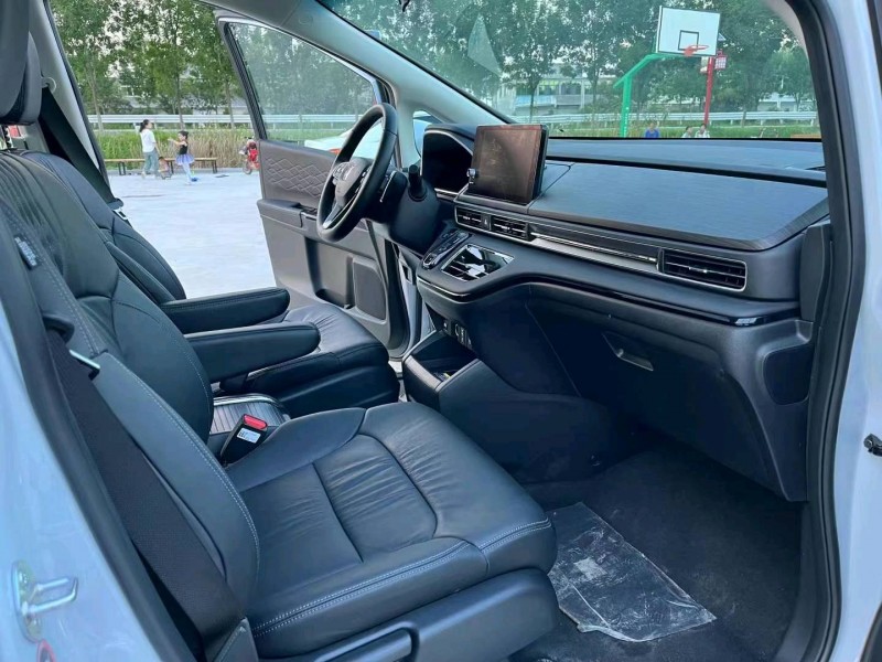 徐州24年本田艾力绅5