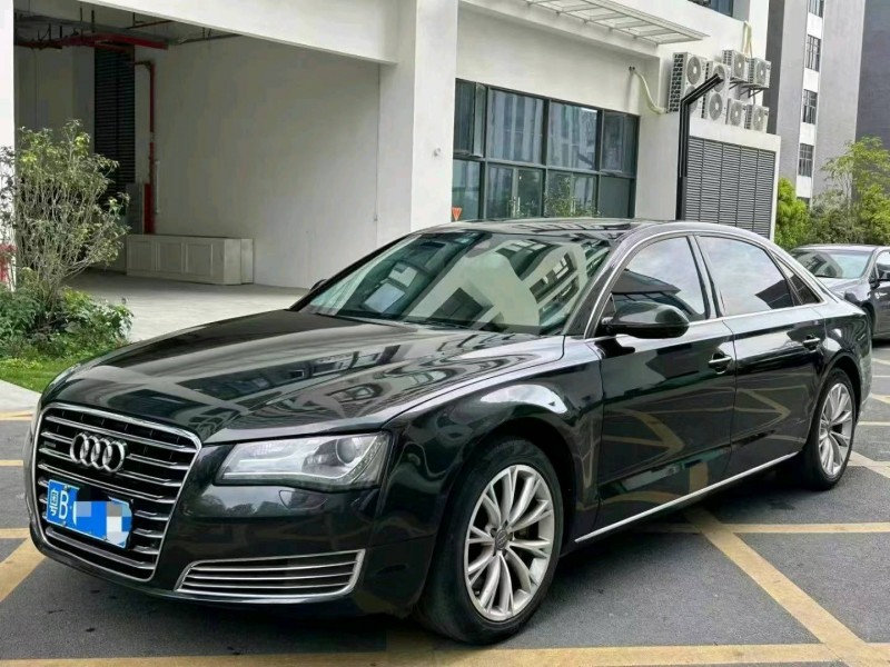 广州13年奥迪A8L3