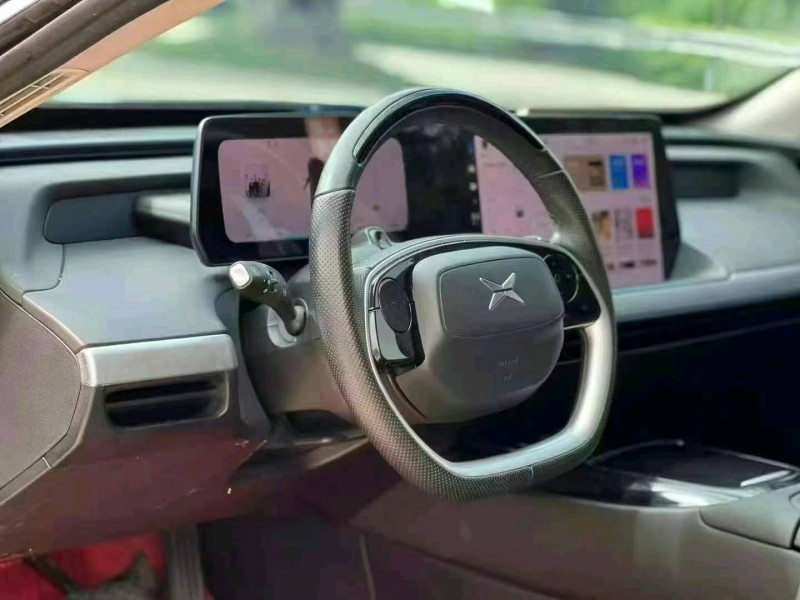 珠海22年小鵬汽車p76