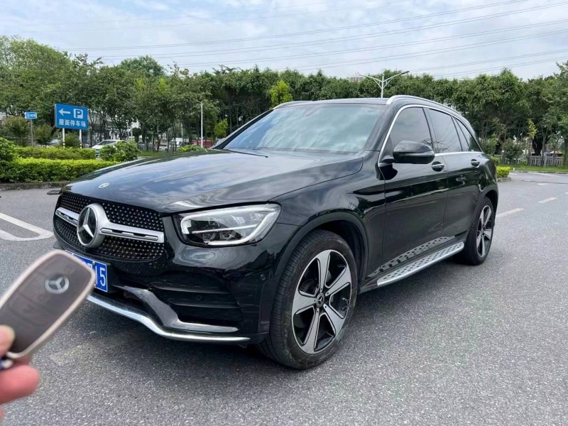 广州22年奔驰GLC2