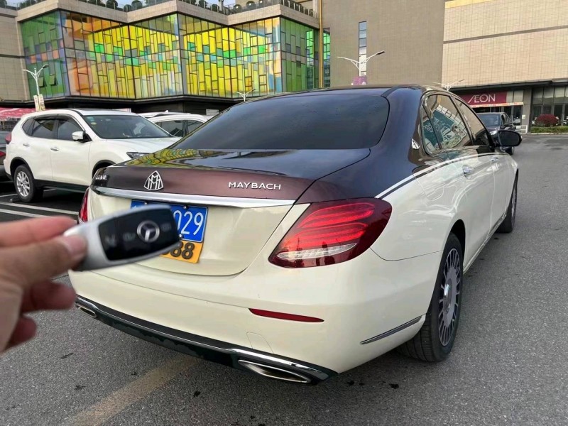 广州19年奔驰E6