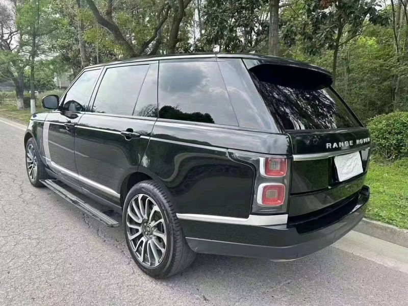 成都20年路虎揽胜行政3