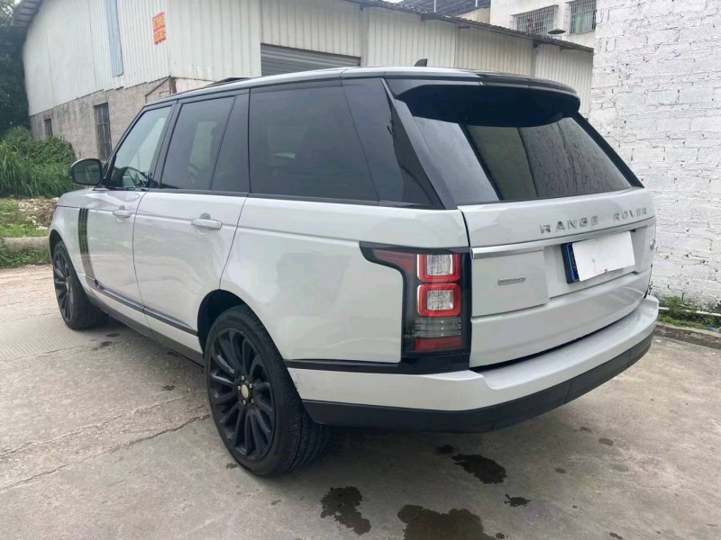 广州17年路虎揽胜行政8