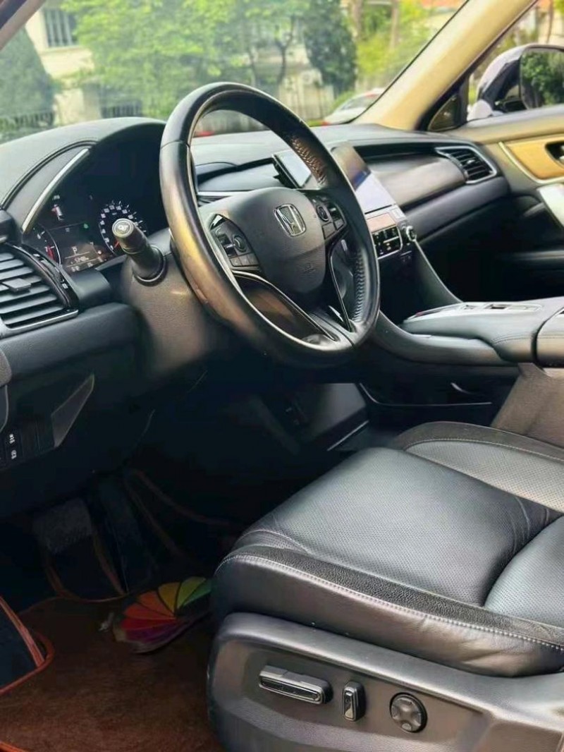 广州18年本田冠道6