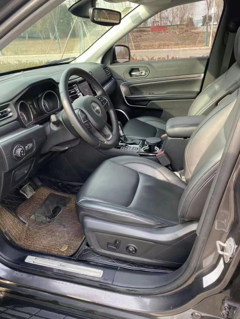 徐州19年Jeep指挥官4