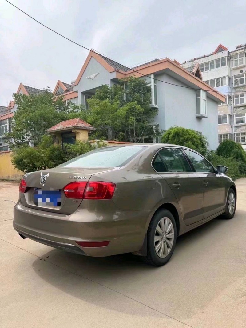 潍坊15年大众速腾5