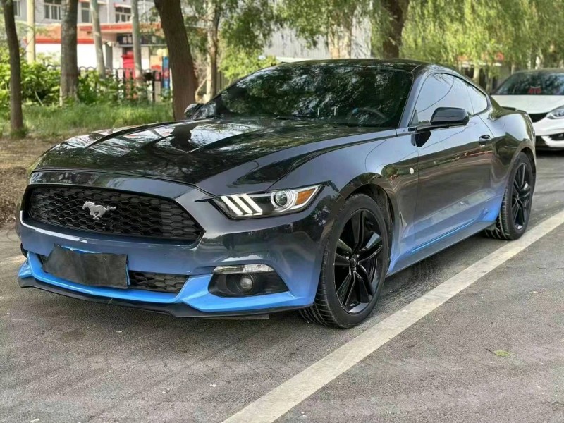 保定16年福特野马2