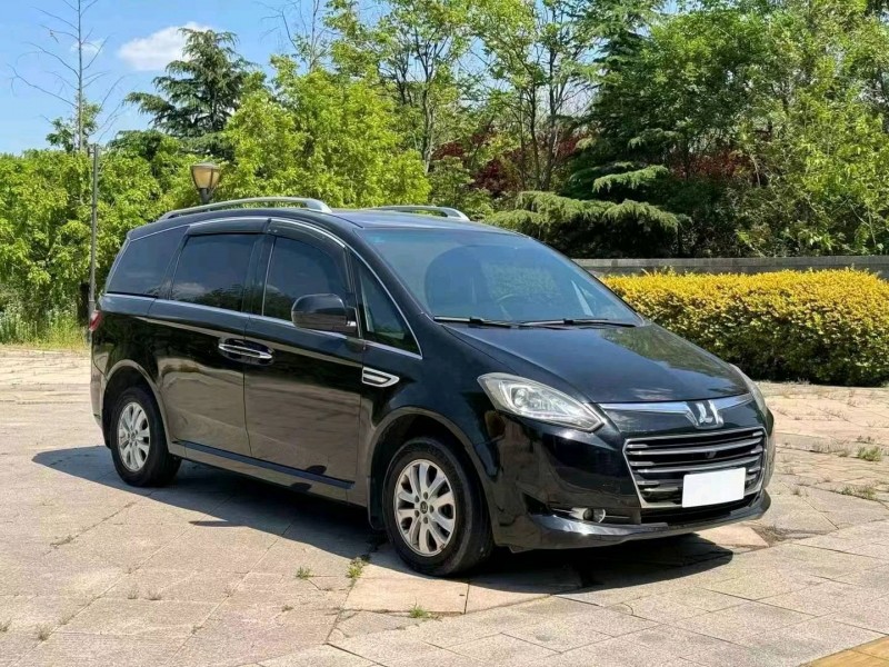 濱州17年納智捷大7 MPV2