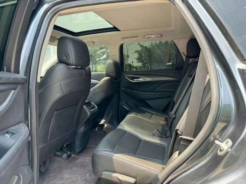 济宁20年别克昂科威6