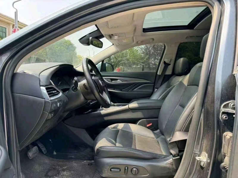 济宁20年别克昂科威8