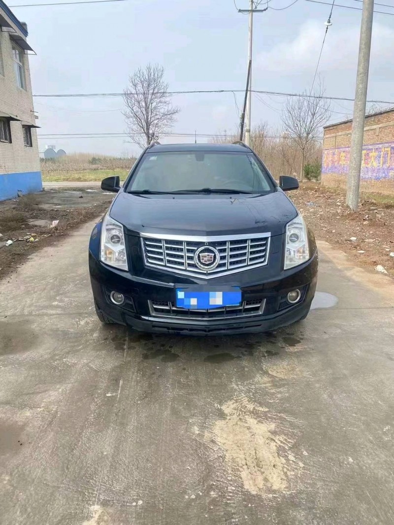 大同13年凱迪拉克SRX1