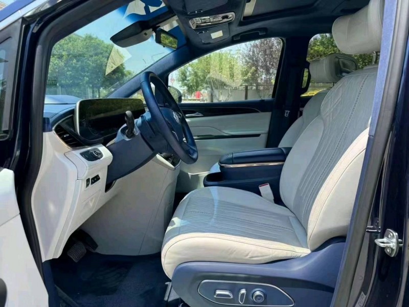 烟台21年别克GL86