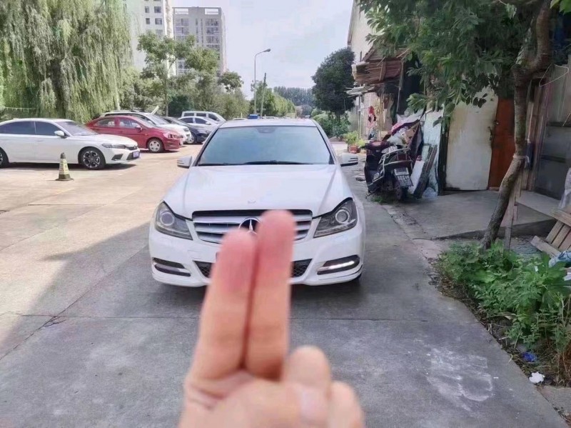徐州13年奔驰C2