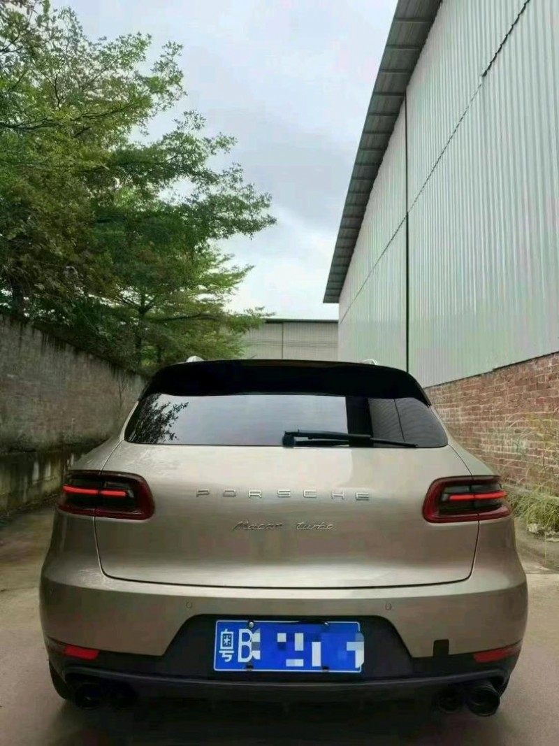 北海14年保時捷Macan6