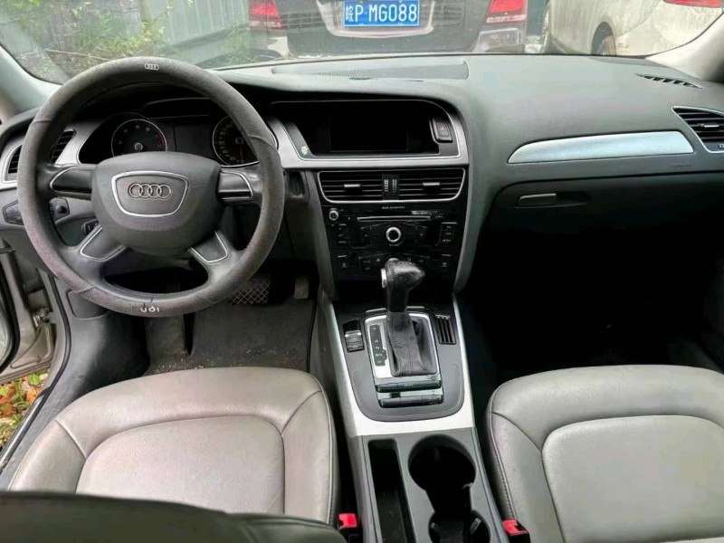 济南16年奥迪A4L6