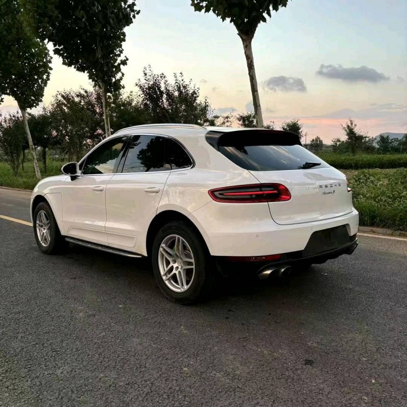 潍坊16年保时捷Macan6