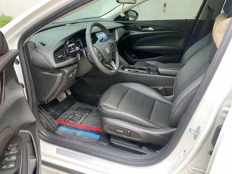 佛山24年别克君威9