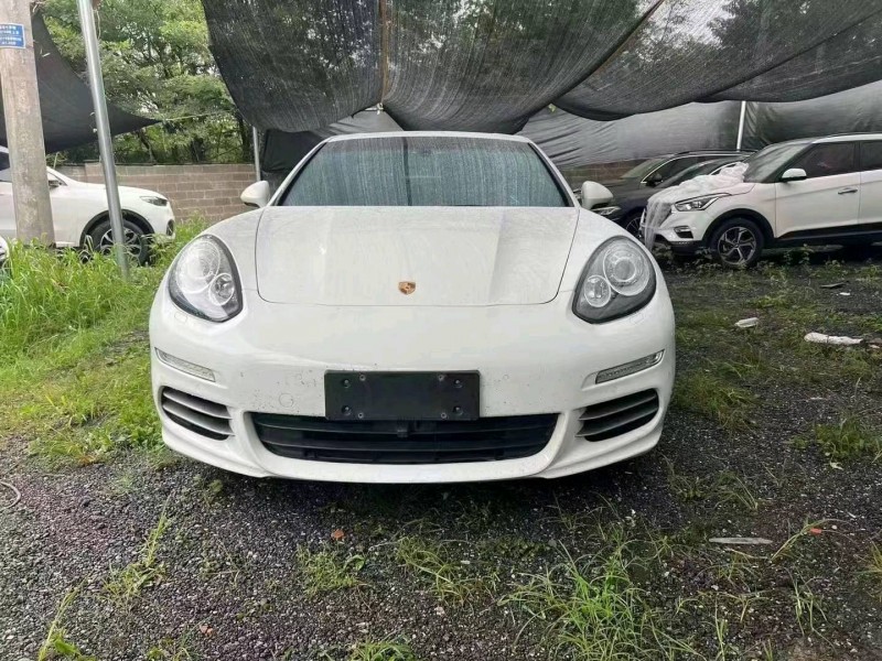 紹興14年保時捷帕拉梅拉1