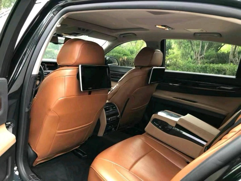 潍坊13年宝马7系8