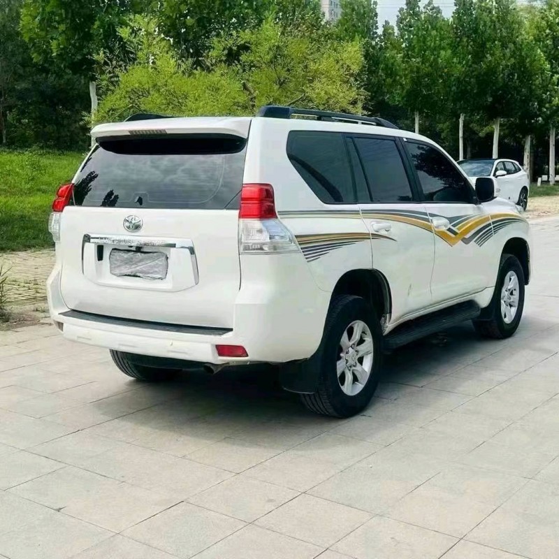 济南10年丰田普拉多9