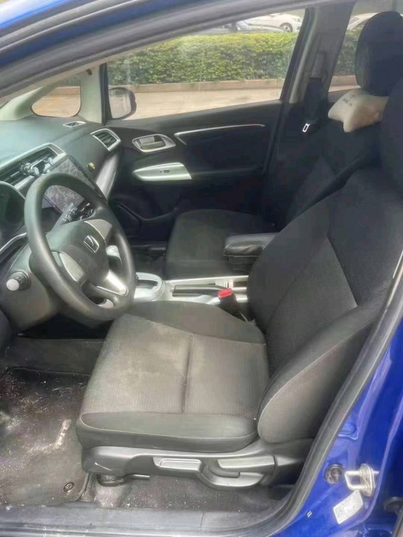 东莞19年本田飞度7