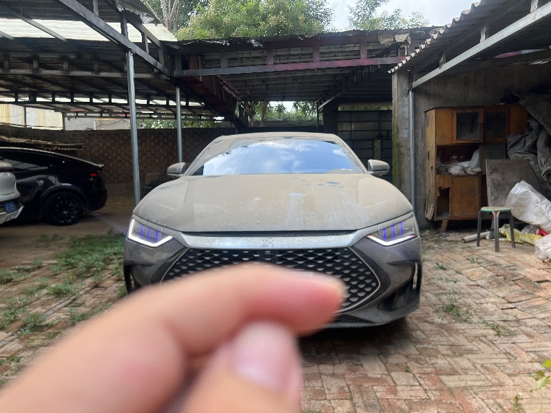 保定23年比亚迪汉1