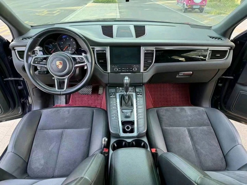枣庄17年保时捷Macan6