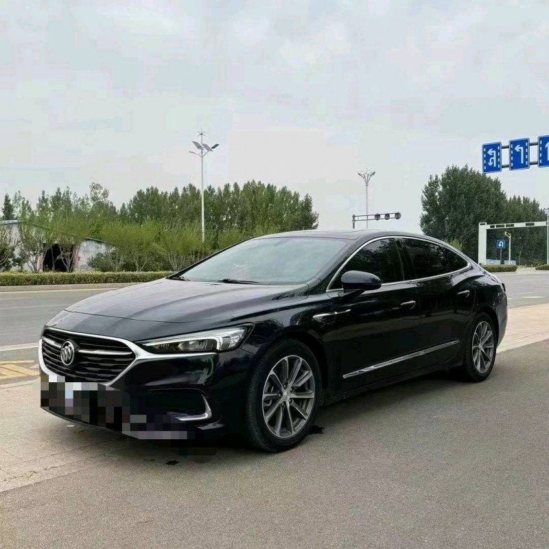 枣庄21年别克君越2