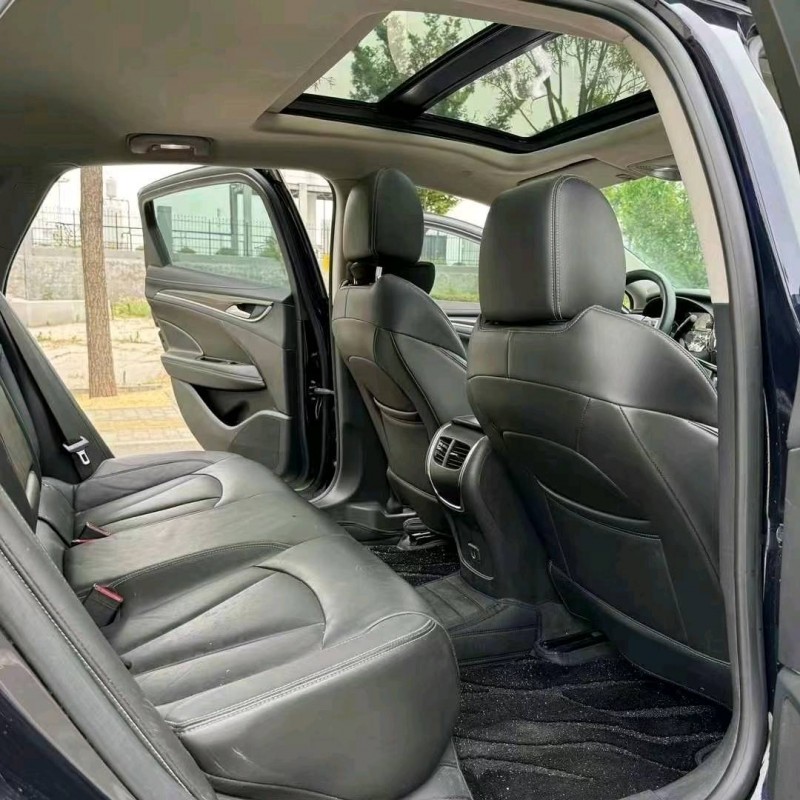 枣庄21年别克君越5