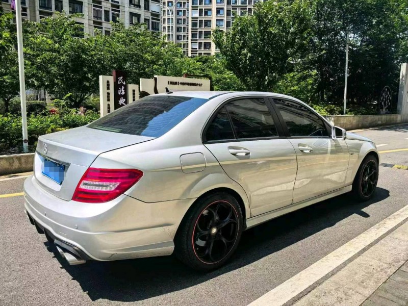 苏州12年奔驰C7