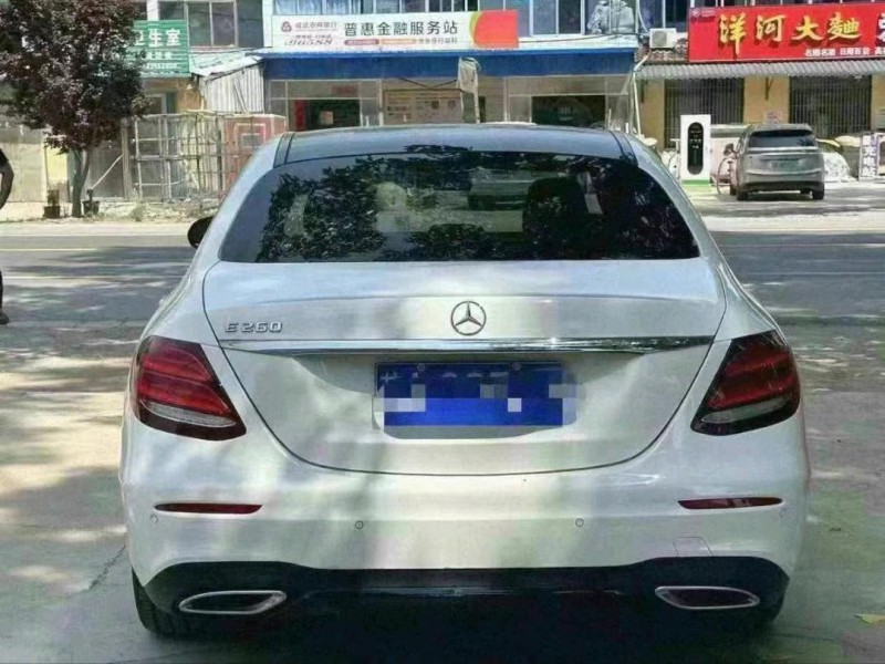 济南20年奔驰E8