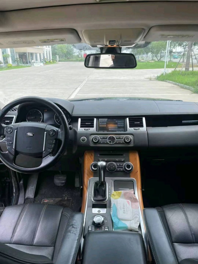 徐州11年路虎揽胜运动7