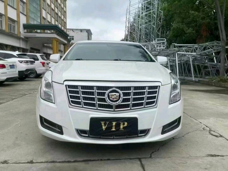 襄陽14年凱迪拉克XTS1