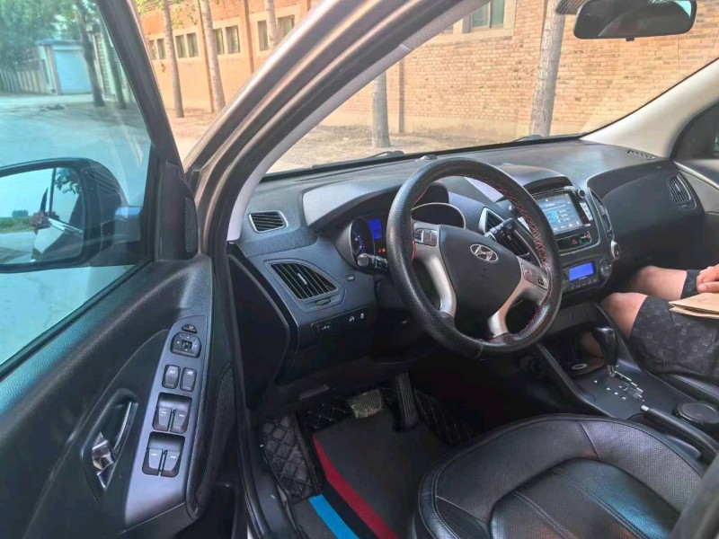 保定13年现代ix358