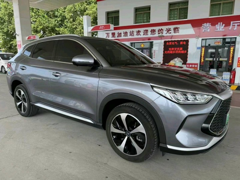 保定23年比亚迪宋新能源2