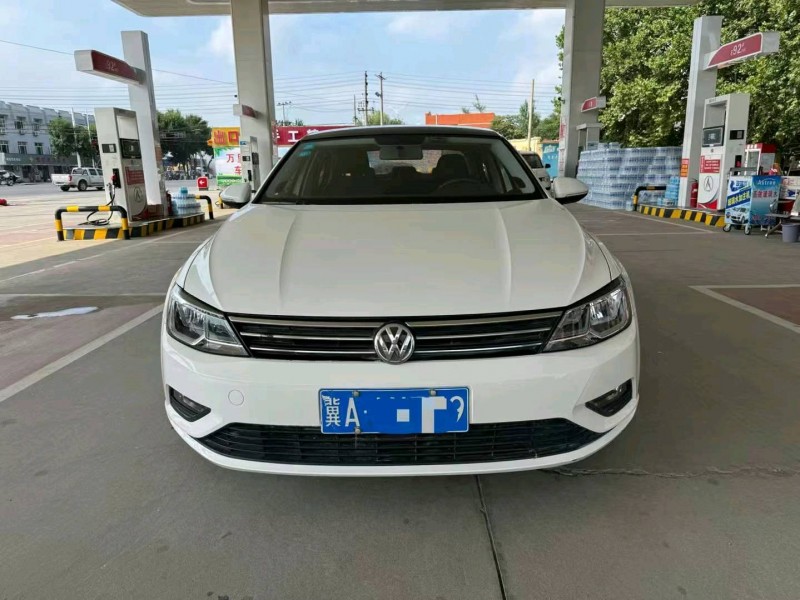 保定17年大众凌渡1