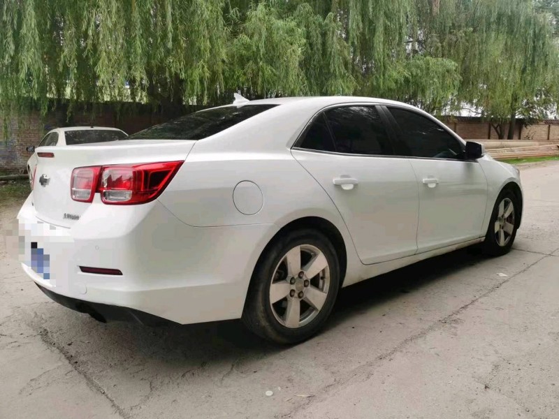 保定12年雪佛兰迈锐宝5