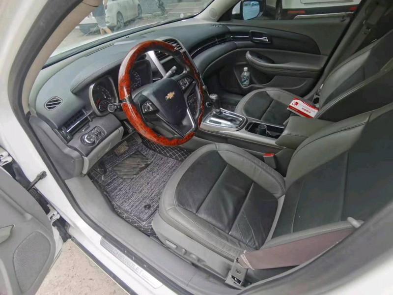 保定12年雪佛兰迈锐宝7