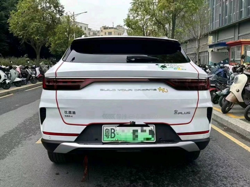 深圳22年比亚迪宋8